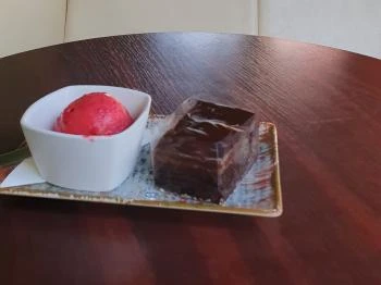 Milánó Cukrászda Paks