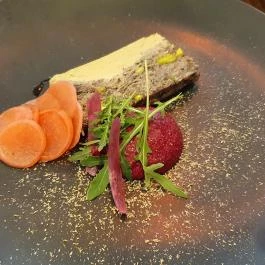 Mixát, Budapest - Egyéb