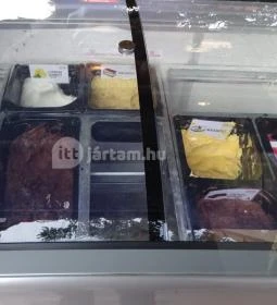 MM Vegan-Friendly Café