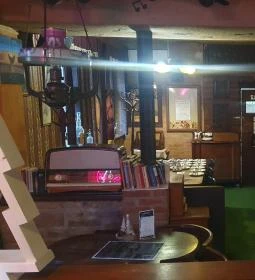 Mojo Pub és Étterem