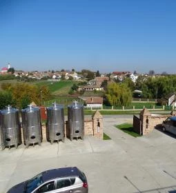 Mokos Családi Pincészet