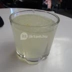 MOM Café Budapest - Étel/ital