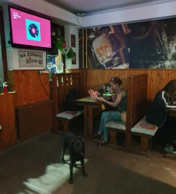 Mona Lisa Café