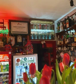 Mona Lisa Café
