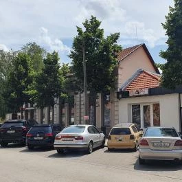 Monaco Étterem, Cegléd - Külső kép