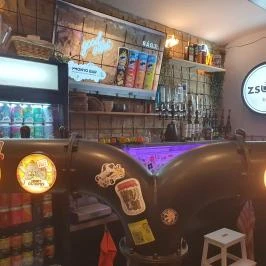 Monyo bár, Szeged - Egyéb