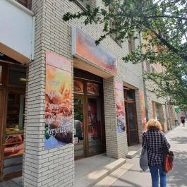 Morina Pékség, Cegléd - Külső kép