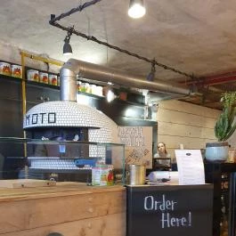 Moto Pizza, Budapest - Belső