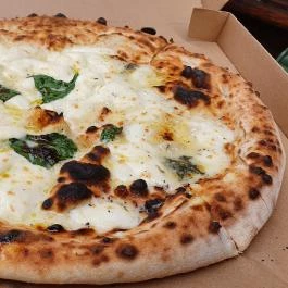 Moto Pizza, Budapest - Étel/ital