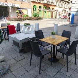Mozsár Kávézó & Étterem Budapest - Külső kép