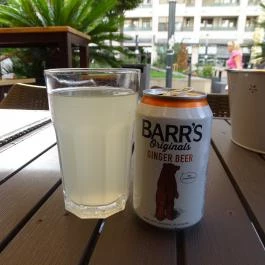 Mr. Fruit - Corvin sétány Budapest - Étel/ital