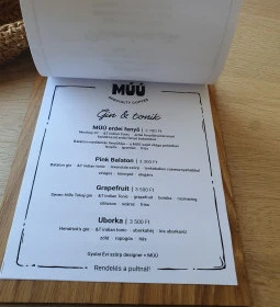 MÚÚ Fagyibár & Specialty Coffee