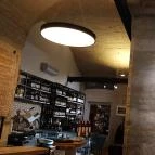 MyWine Wine Bar & Shop Budapest - Belső