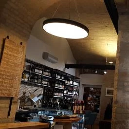 MyWine Wine Bar & Shop, Budapest - Belső