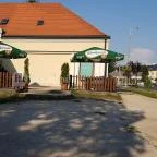 Nádas Borozó Mór - Külső kép