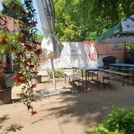 Nádfedeles Halsütő, Balatonlelle - Külső kép