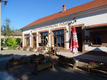 Nagy-Magyarország Fogadó Étterme Békésszentandrás