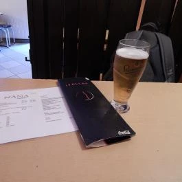 Nana Cseh Söröző, Budapest - Belső