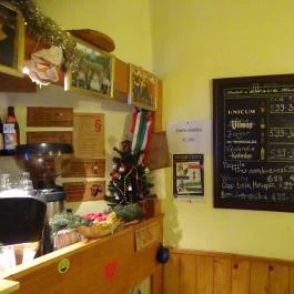 Nana Cseh Söröző, Budapest - Belső