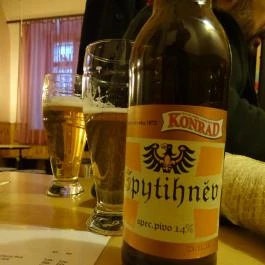 Nana Cseh Söröző, Budapest - Étel/ital