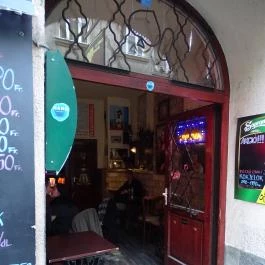 NaNo Drink Bar Budapest - Külső kép