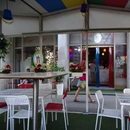 Napközi Bisztró, Budapest - Külső kép