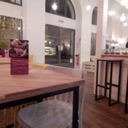 Naspolya Nassolda, Budapest - Belső