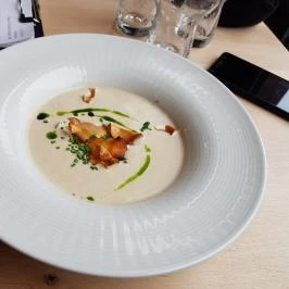 Neked Csak Dezső - Brewpub & Bistro, Budapest - Étel/ital