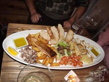 Nemo Fish & Chips & Salad Bar - Lövőház utca Budapest