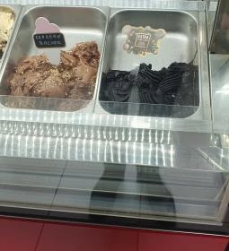 Neu Olasz Fagyizó & Cukrászda