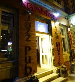 New Orleans Music Pub