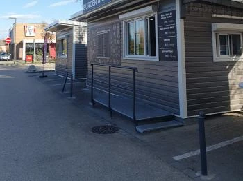 New York burger Komárom