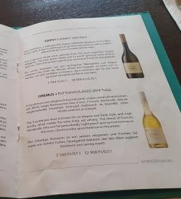 NOAH Budapest Bisztró & Reggeliző & Kávézó