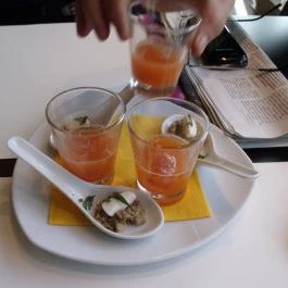 NU - Bor & Bisztronómia, Budapest - Étel/ital