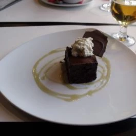 NU - Bor & Bisztronómia, Budapest - Étel/ital