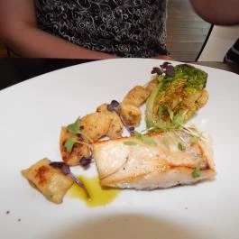 NU - Bor & Bisztronómia, Budapest - Étel/ital