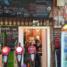 Nyugi Kert Szeged - Belső