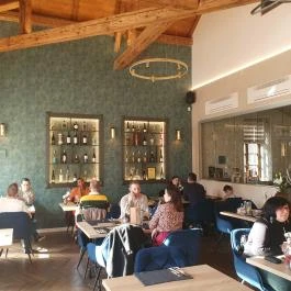 O'mami és Rozmaring bistro étterem, Nagymaros - Belső