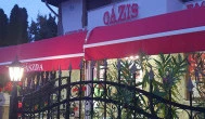 Oázis Cukrászda, Akasztó