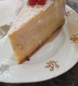 Oázis Cukrászda Kávéház