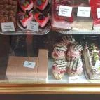 Oázis Cukrászda Kávéház Solt - Egyéb