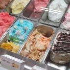 Oázis Cukrászda Kávéház Solt - Egyéb