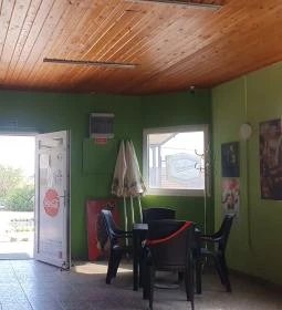 Oázis Söröző & Falatozó 