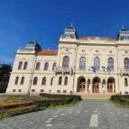 Olti Friss Pékség Kisújszállás - Külső kép