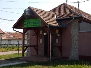 Öreg Vadász Kocsmája Tetétlen