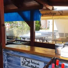 Oszi Bácsi Keszegsütödéje Szigliget - Egyéb