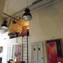 Palack Borbár, Budapest - Belső