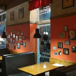 Palacsintavár, Eger - Egyéb