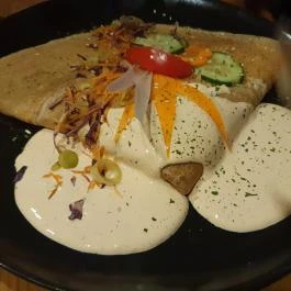 Palacsintavár, Eger - Egyéb