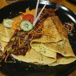 Palacsintavár, Eger - Egyéb